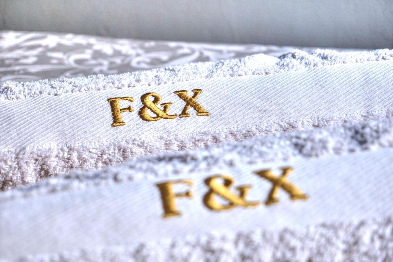 F&X City House Corfu  Kültér fotó
